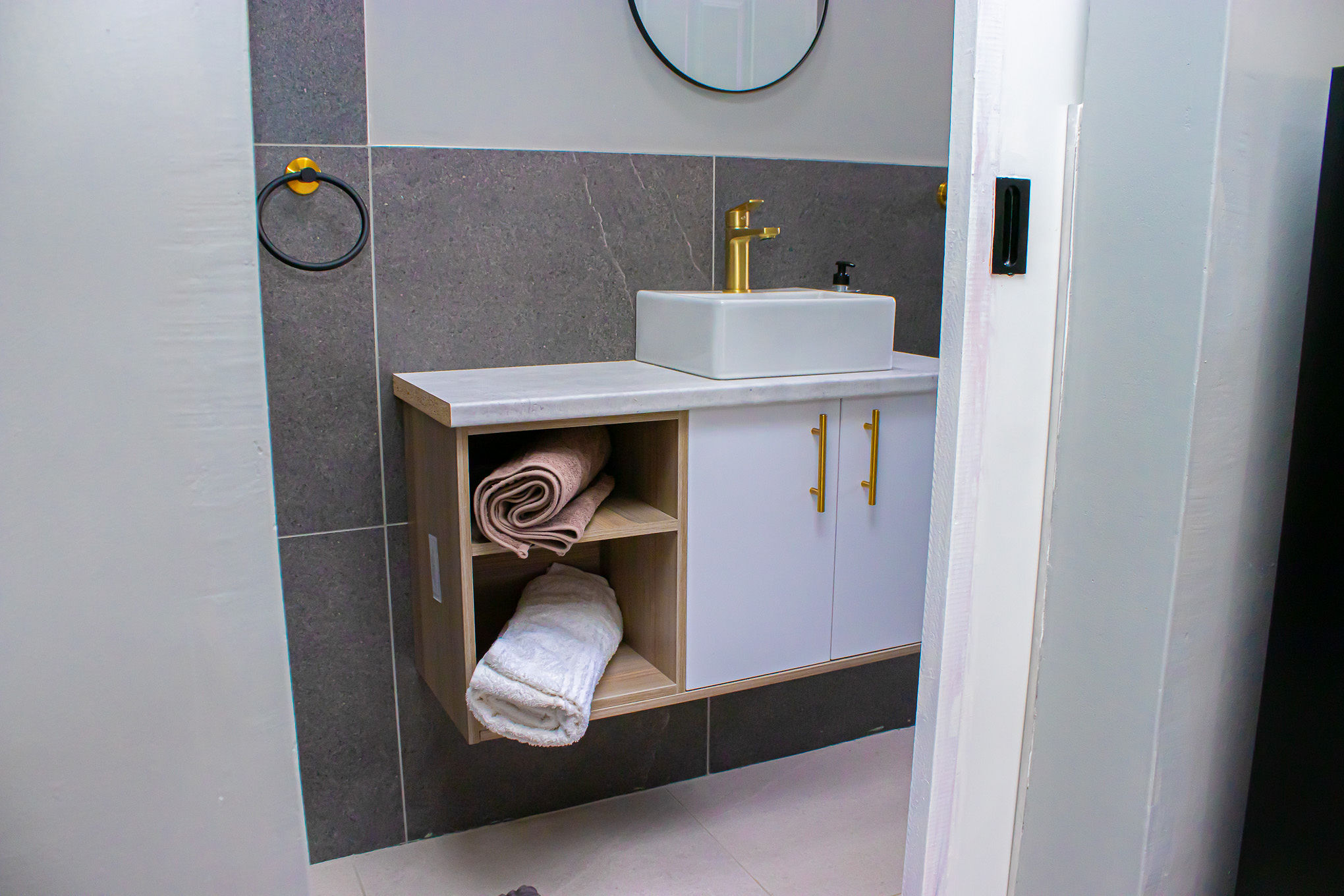 Room 6 Image